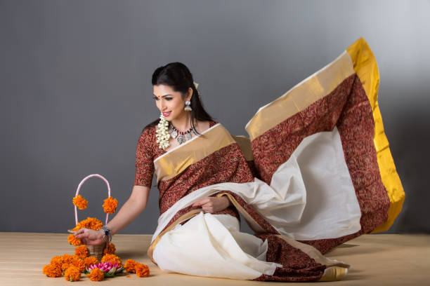 HOW TO IDENTIFY AND BUY PURE BANARASI SAREES