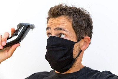How to get a clean shave with the electric shaver?
