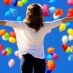 How To Live In The Moment And Be Happy Right Now