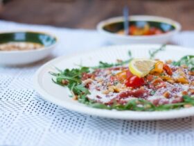 8 Best Healthy Snacks For Weight Loss in 2022