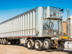 6 Things to Remember Before Renting A Walking Floor Trailer