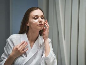 6 Ways To Style Up A Knee-Length Robe