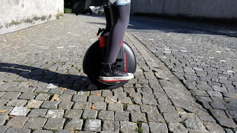 Do Electric Unicycles Have Brakes?