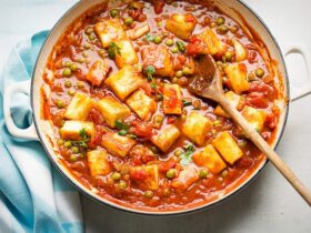 How to Make Homemade Restaurant Style Paneer Sabji