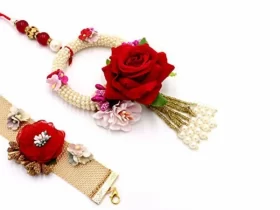 For Rakshabandhan, Check Out These Attractive Bhaiya Bhabhi Rakhi!