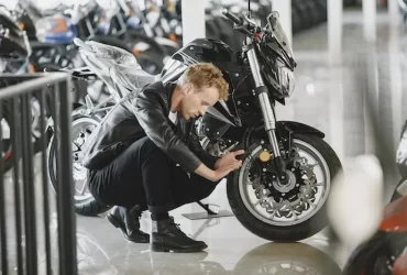 Insurance and Bike Price