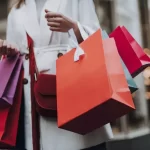 Tote-tally Trendy Acquire the Art of Tote Bag Styling with 7 Chic Outfit Ideas