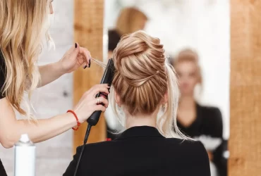 Taming Your Locks with Haircare at the Beauty Salon in Los Angeles CA