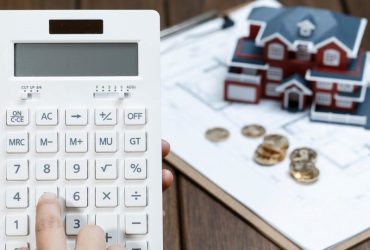 Understanding EMI structure and payment breakdown with Home Loan Calculator