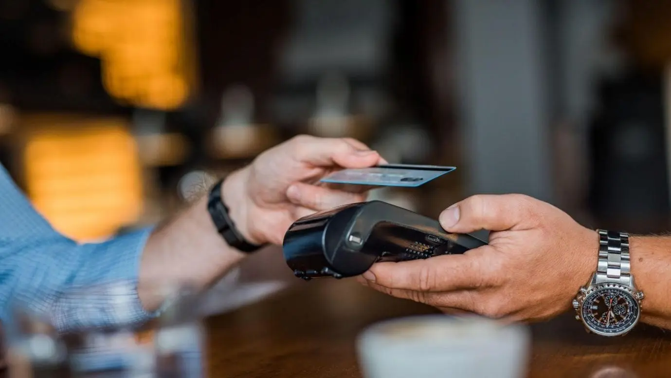 What are the Eligibility Requirements for Lounge Access Credit Cards?