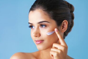 How to Use Sunscreen for Dry Skin in Summer